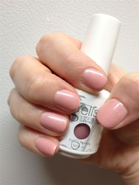 Gelish Gel Polish Light Elegant .